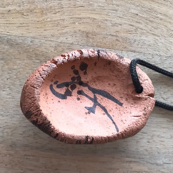 Earthenware Face Pendant - Picture 5 of 5